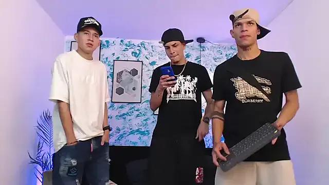 Freechat Kings_of_heaven on StripChat