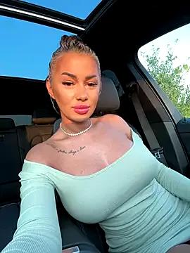 KirstieVegas — Sporty sexy girl last tip