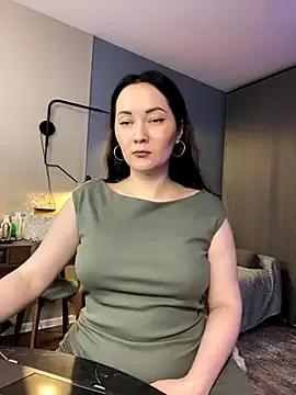 Kiss_My_Body on StripChat 