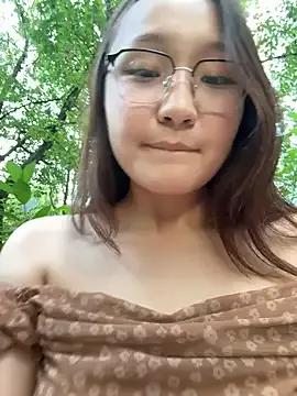 KissMeEva on StripChat 