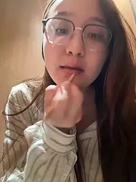 KissMeEva on StripChat 