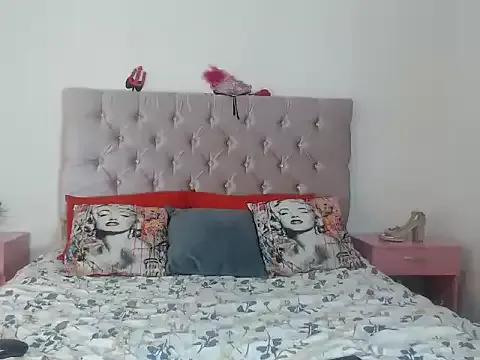 Kitty_Hotty — fuck my virgin ass with dildo