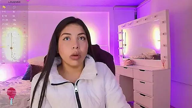 kloe28 — Air tits with stung tweezers