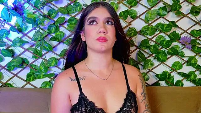 kloe_bella — ride dildo ass open