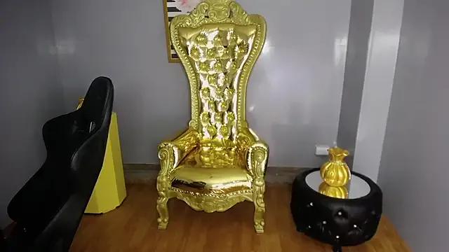 koraa_t — sensual massages with oil on my body