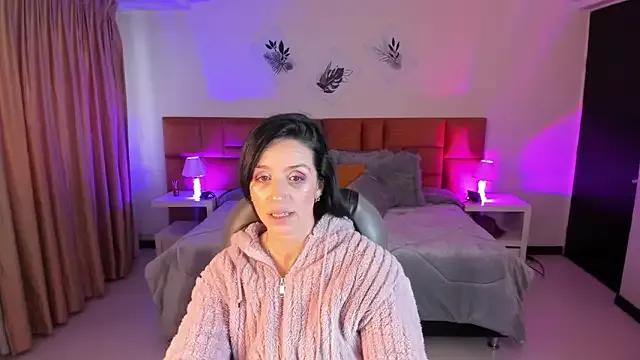 Kristen_Garner — control domi 10 min + squirt