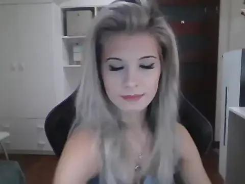 KristineGlow — Let's make me cum with you tips! <3