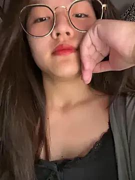 Krixxi22 — Freechat on StripChat