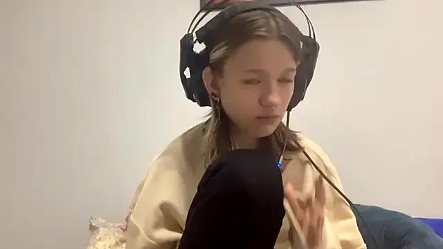 KumBoole — Freechat on StripChat