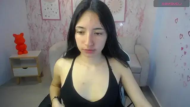 Kylie_ch1 — RIDE DILDO
