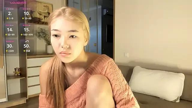 Freechat kyoso_hin on StripChat