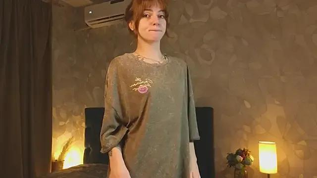 LABUBU_Girls — JUICY SUCK DILDO