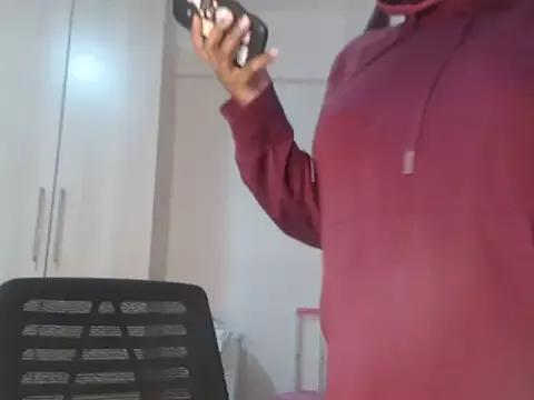 Lafaye19 on StripChat 