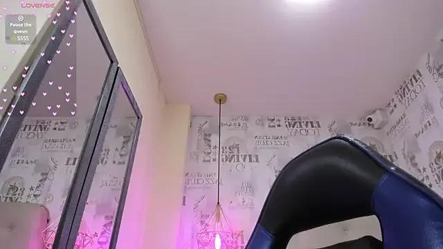 Freechat LAILAMORFY on StripChat