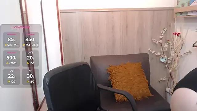 Lana_Pearce on StripChat 