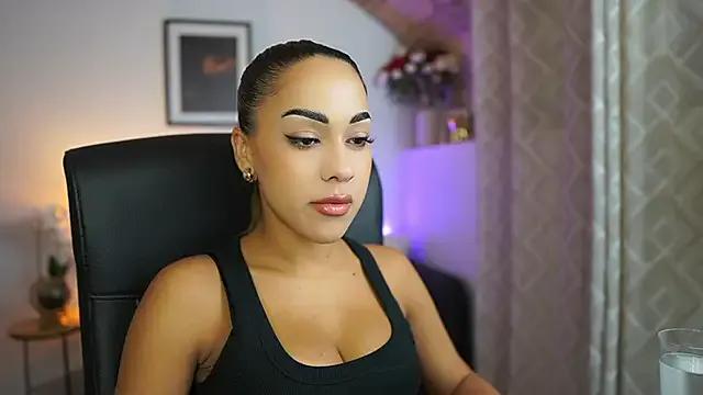 lanii4uxxx — OIL TITTS