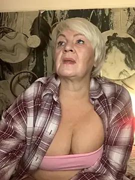 Freechat Laura_Millf on StripChat