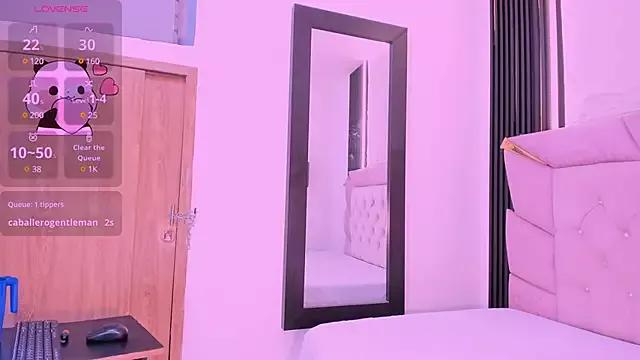 Freechat laurem-paulette on StripChat