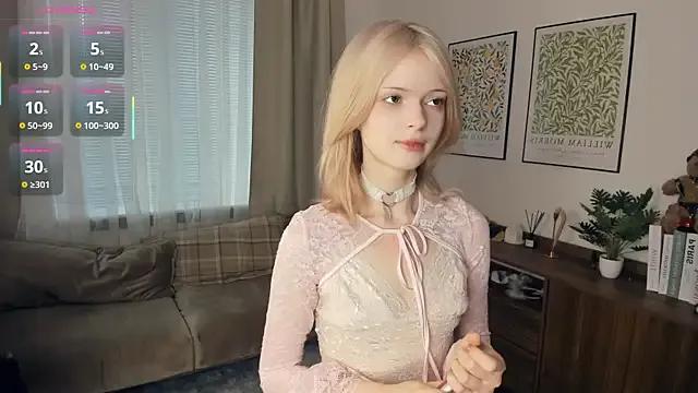 LaureMestler — Make my ass shiny with oil