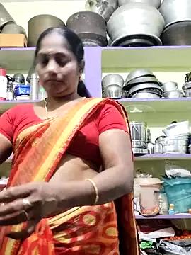 Freechat laxmipriya143 on StripChat