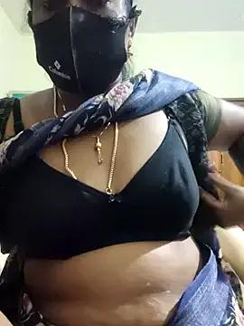 Freechat laxmipriya143 on StripChat