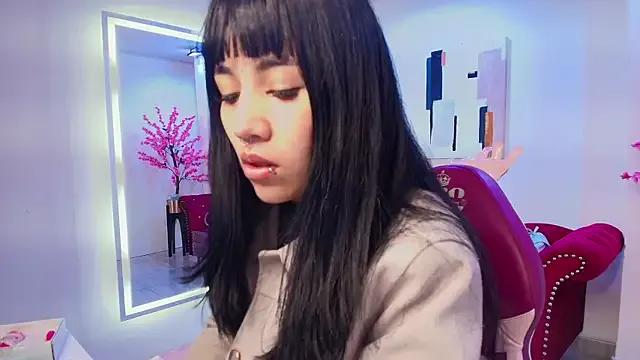 Freechat Leia_queens on StripChat