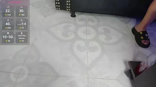 Private Leila_Saadi on StripChat