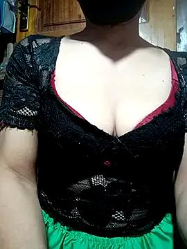 LenaLy2k — Freechat on StripChat