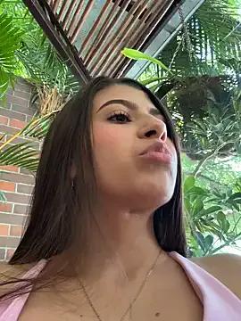 Lenapink19 — Freechat on StripChat