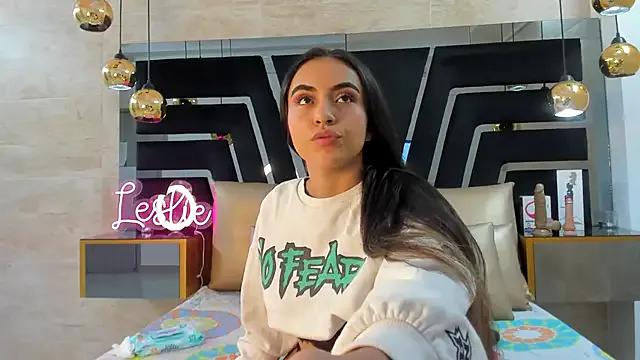 Leslie_Bussh_ — Moan your name