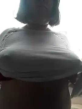 StripChat LexusToxica is Freechat LexusToxica — Un dildo nuevo