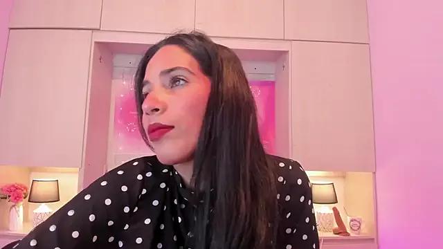 LexxaQueen — STRIPTEASE + OIL