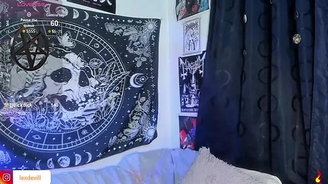 Freechat Lexxxxx_ on StripChat