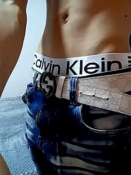 LeySmithVC — Remove clothes