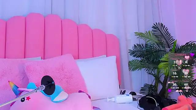 lia_queen18 — Freechat on StripChat