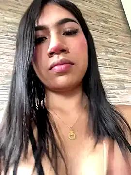 LiaSaenz27 — Kiss me 
