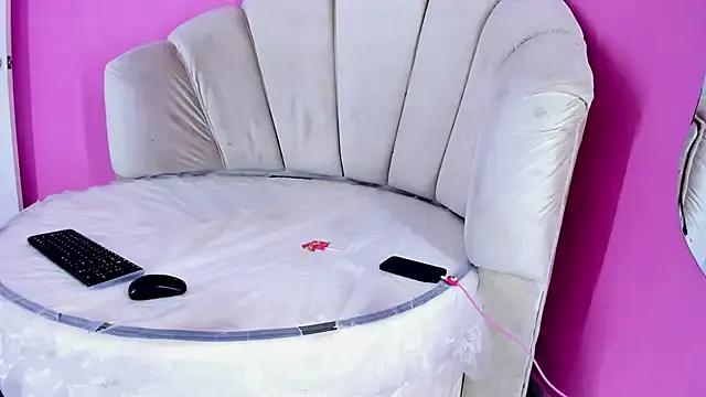 lightboy0 — show ass!!