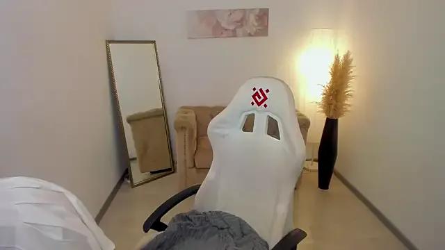 Lika_Sky — lets make that ass red by slaps!