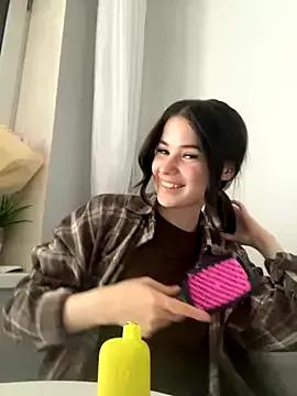 lil_angel_ on StripChat 