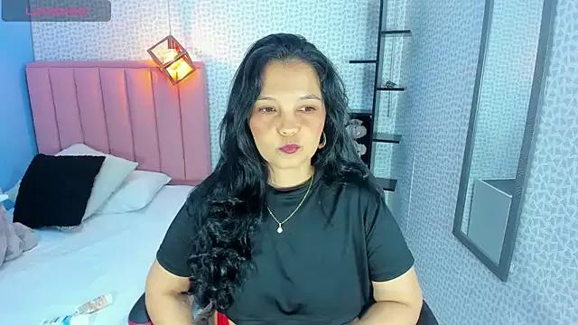 LILABALIX — completely naked and full of oil