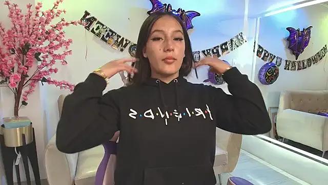 StripChat Lili_scott is Freechat Lili_scott — Twerk + off pantys