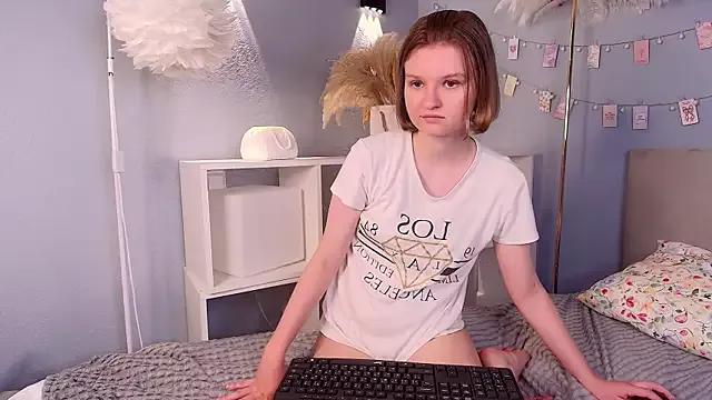 LilianSwall on StripChat 