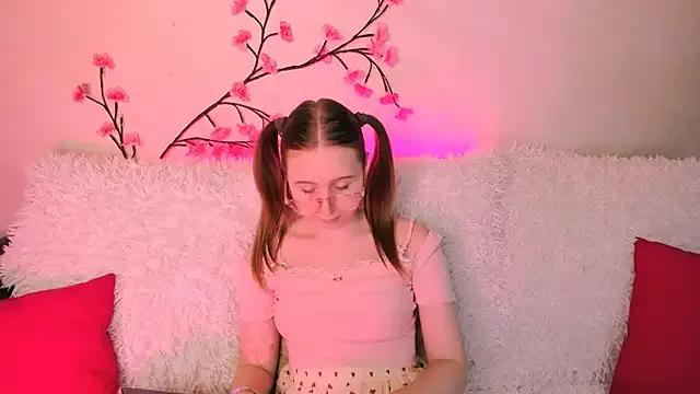 Lily_Barbie_ — Show my pussy