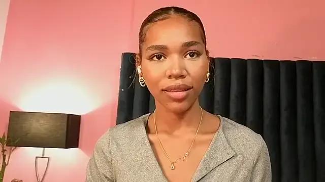 Freechat Lily_Miiller on StripChat