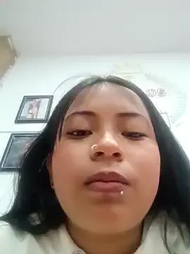 Private LilyCutee_ on StripChat