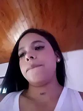Linda_0209 — Masturbacion + ANAL