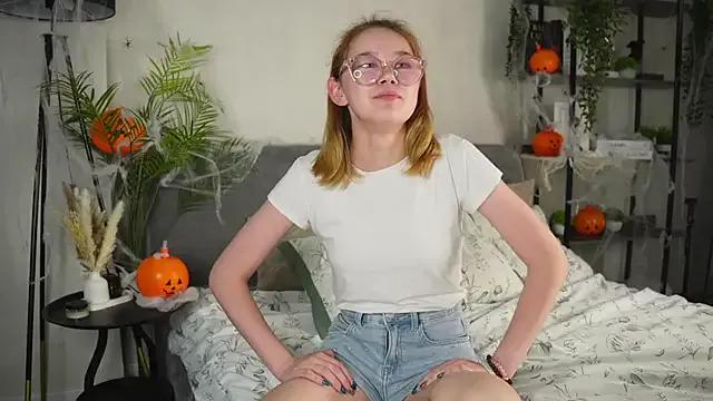 StripChat LinhFerrales is Freechat LinhFerrales — Freechat on StripChat