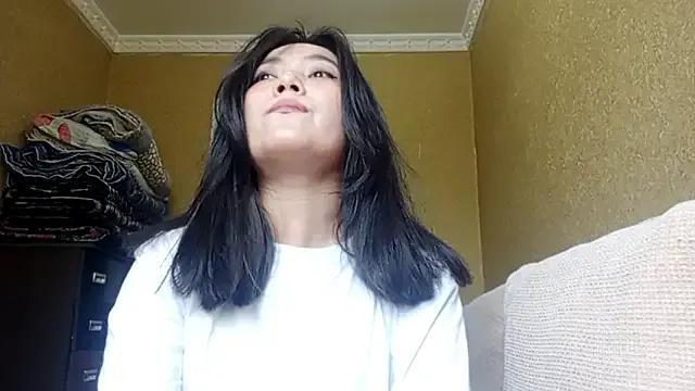 StripChat LinneaHyles is Private LinneaHyles — Unbox my boobs: Clean up my nipples