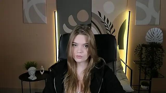LisaMitchell — show my ass in panties
