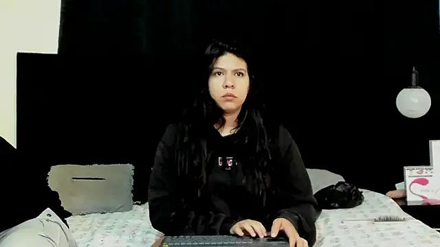 Freechat lissandthor13 on StripChat